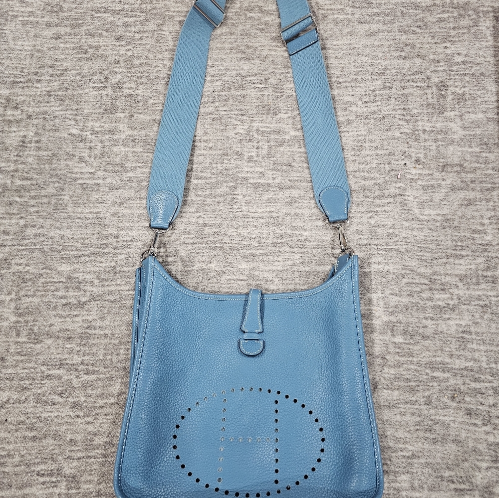 Hermes Taurillon Clemence Evelyne III PM Blue Jean